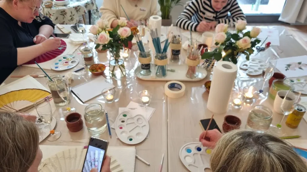 Kreativ Salon - Workshop Handfächer Bemalen